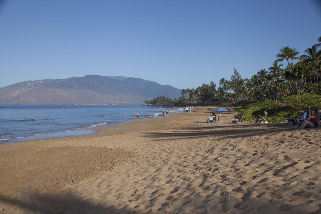 Kamaole Beach Royale Kihei Exterior photo