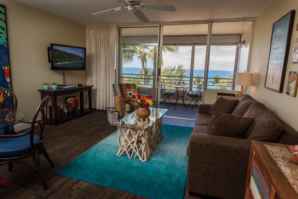 Kamaole Beach Royale Kihei Exterior photo
