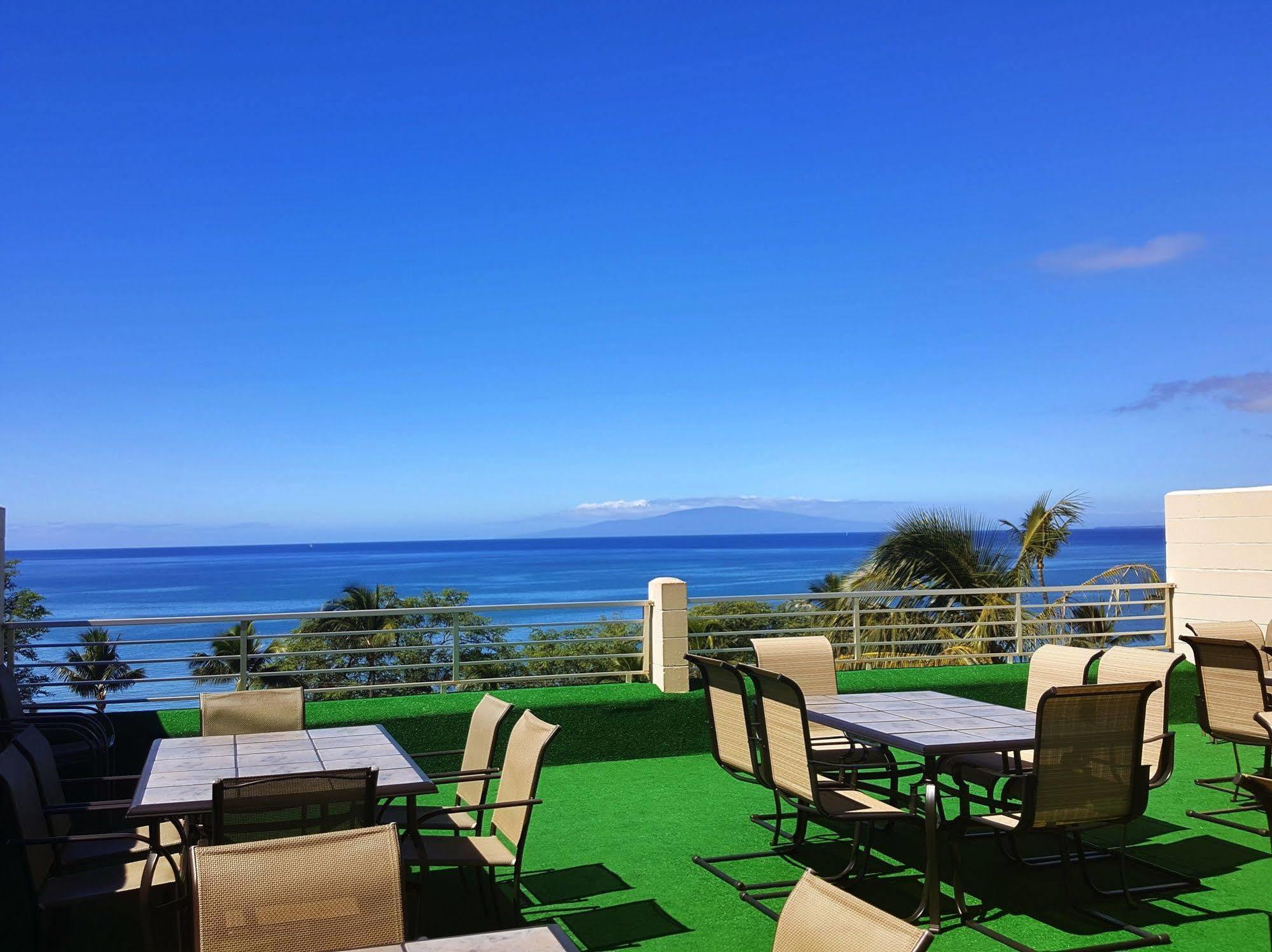 Kamaole Beach Royale Kihei Exterior photo